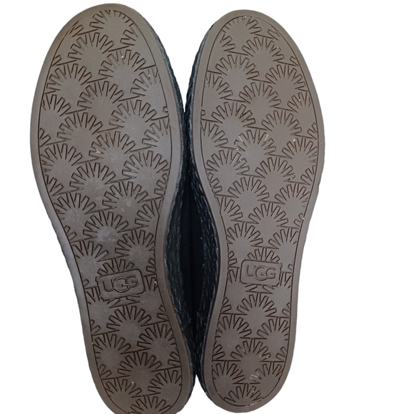 Ugg Varney black moccasins boho ankle booties size 7 - Picture 6 of 9